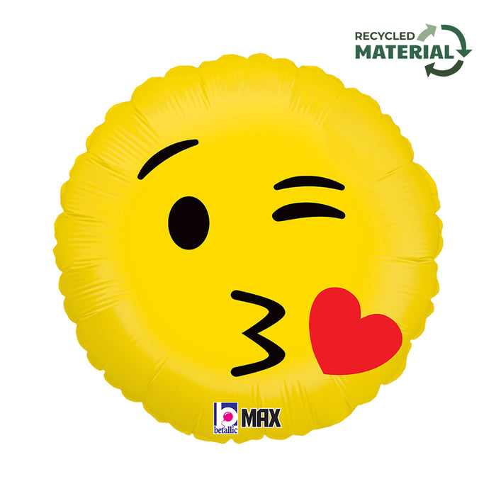 ABC18 Emoji Kiss