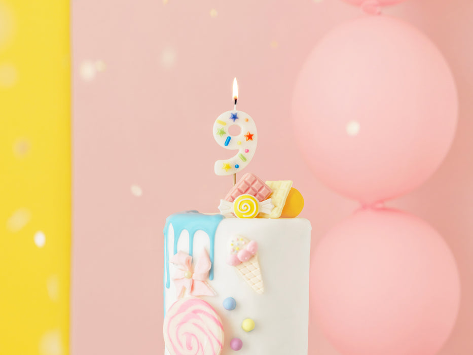 Kerzenzahl #9 | 5,5 cm Weiß Konfetti