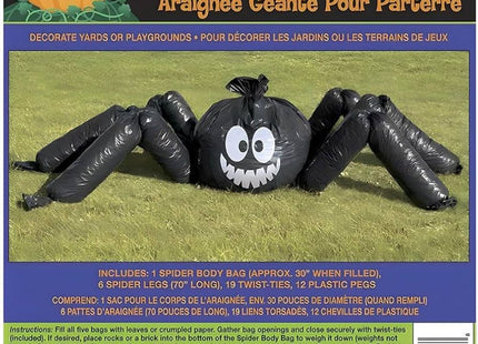 Riesen-Rasen-Spinne (Schwarze Laubsäcke)