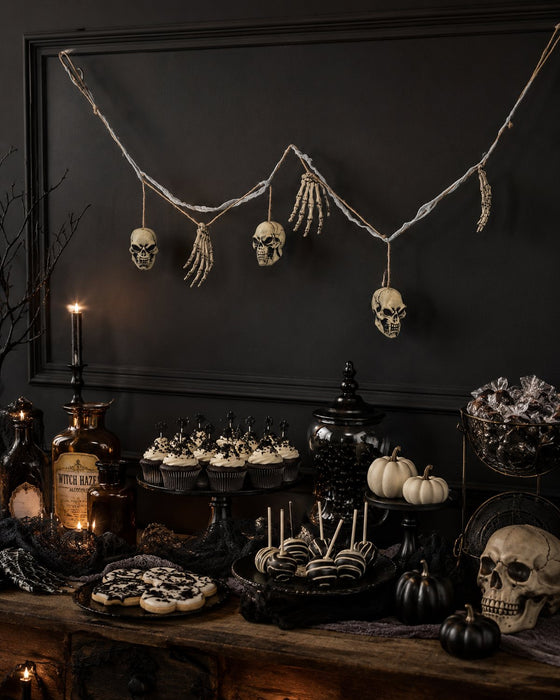 XXL Knochen und Totenkopf Girlande - 180 cm | Gruselige Party Halloween Dekoration